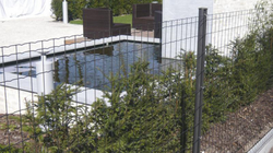 Orámujte pozemek kolem svého domu kvalitním plotem